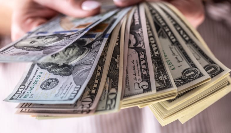 Contribuyentes beneficiados con 'jugosos' cheques