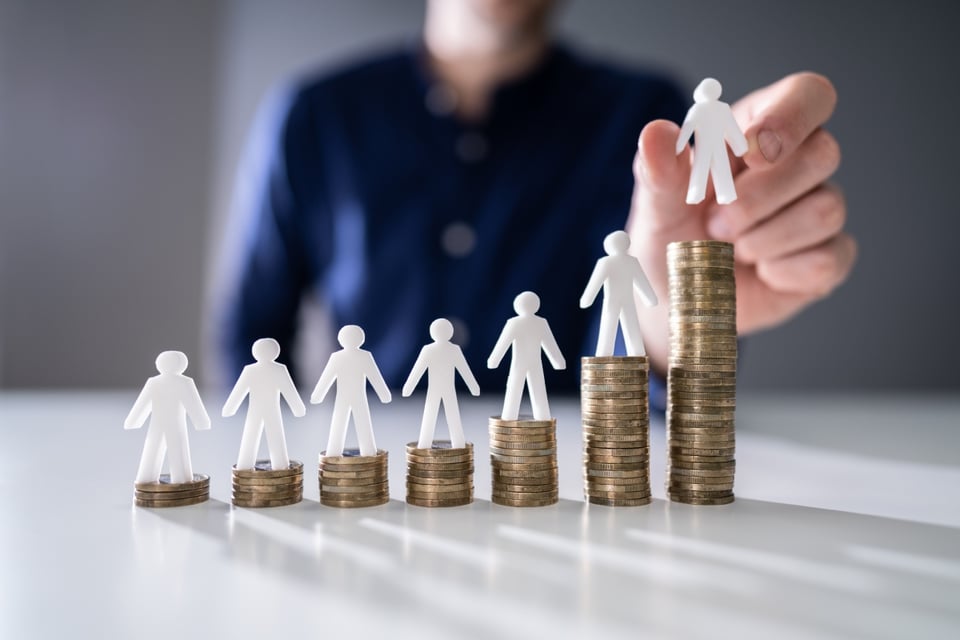 ingresos, monedas, economía, MUNDONOW