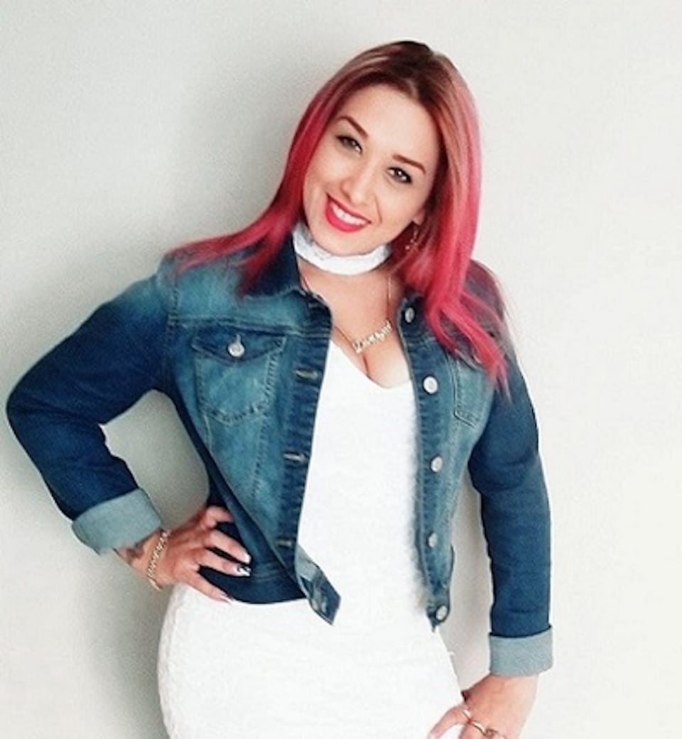 Dominga Pesqueda quedó tirada en la calle