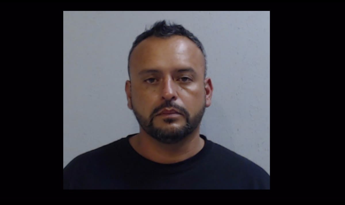 Efraín Medina is arrested for killing his girlfriend with a shot to the head (PHOTOS)