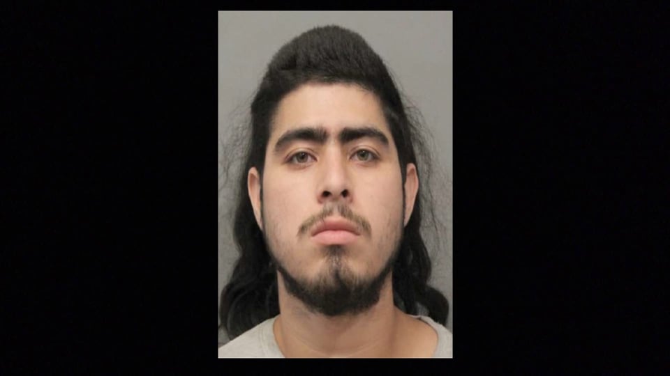 Emerson Giovanni Hernández es acusado de un homicidio a balazos (FOTOS)
