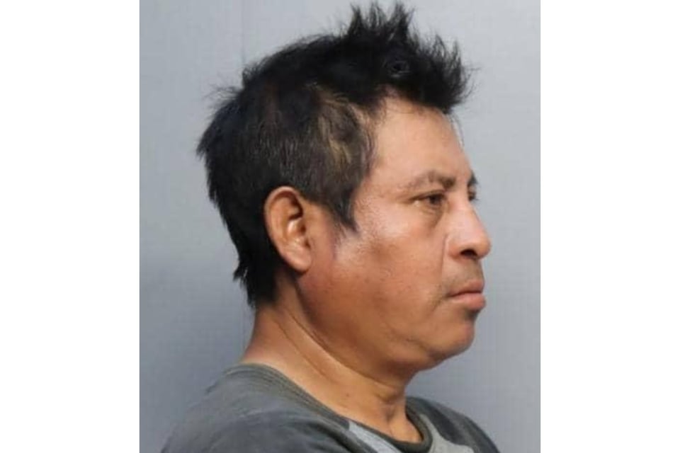 intento, asesinato, premeditado, Emilio Lorenzo Segura, machete, MundoNow