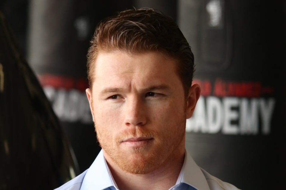 ¿No le tiene confianza? Entrenador del Canelo Álvarez dice quién ha sido su rival más dificil