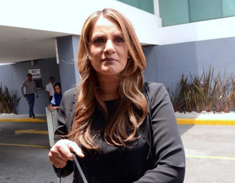 Señalan como ‘imprudente’ a Flor Rubio por las preguntas en entrevista con Vicente Fernández Jr. (VIDEO)
