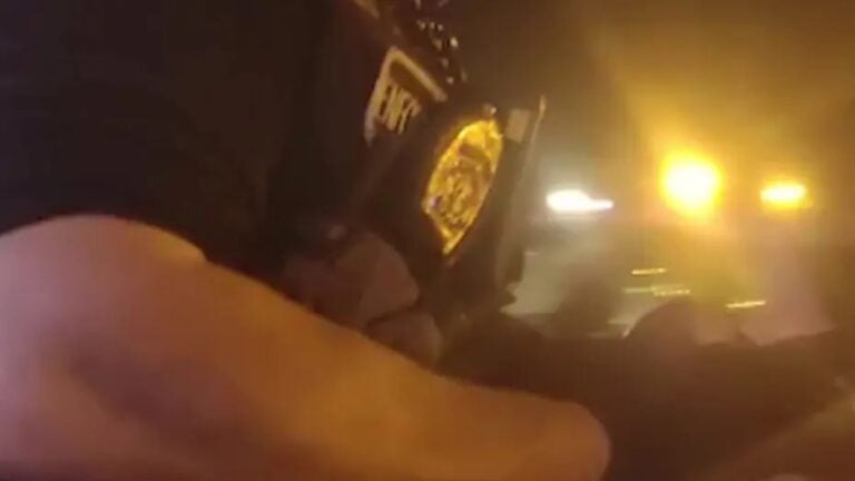 Crónica: “Policía” que cuidaba discoteca resultó ser falso agente