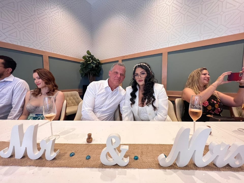 wedding, married couple, Mr. and Mrs., crime, MundoNOW