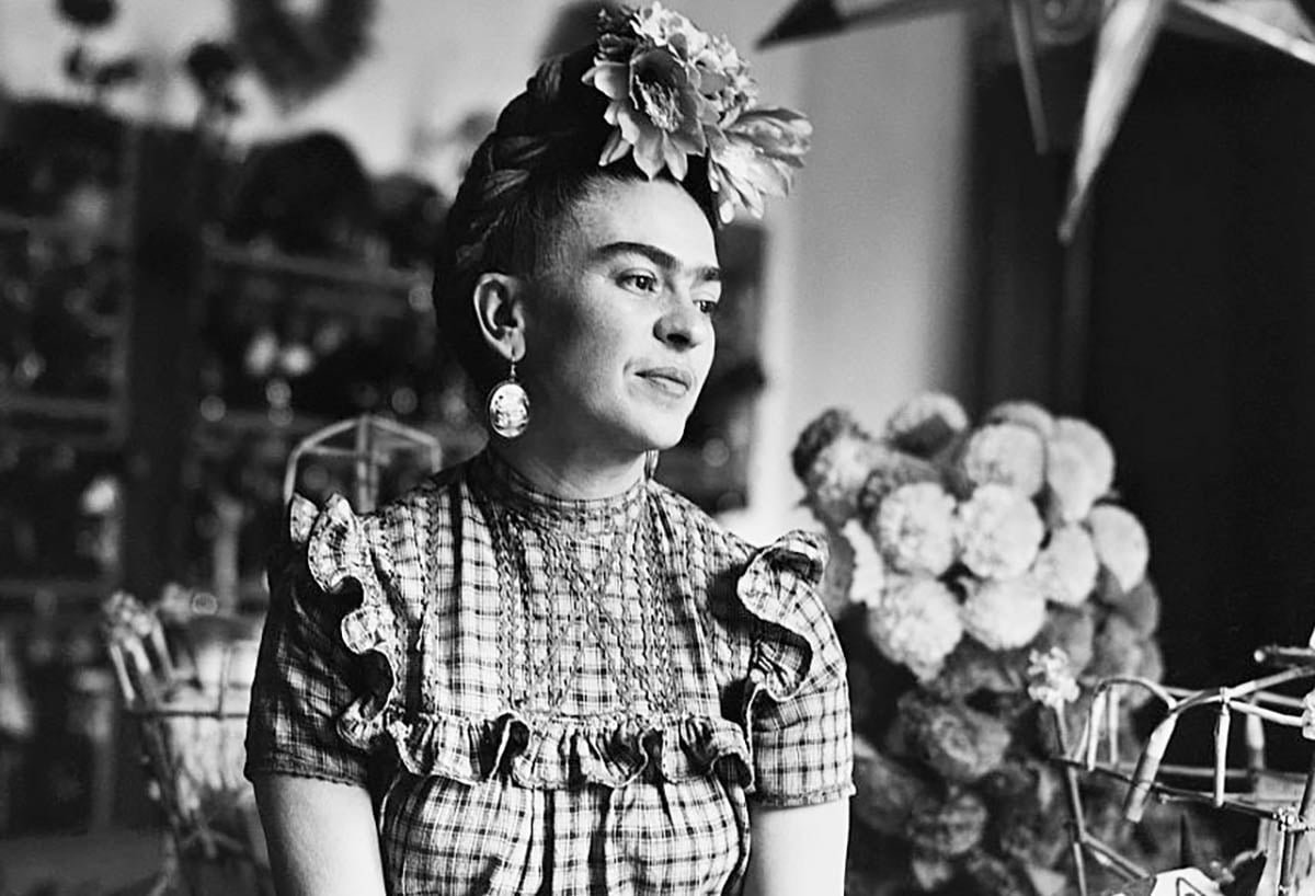 Frida Kahlo lesbiana bisexual, pintora, artista, México, MundoNOW