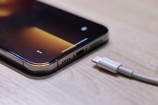iPhone charger recall due to serious risk of electric shock and fire