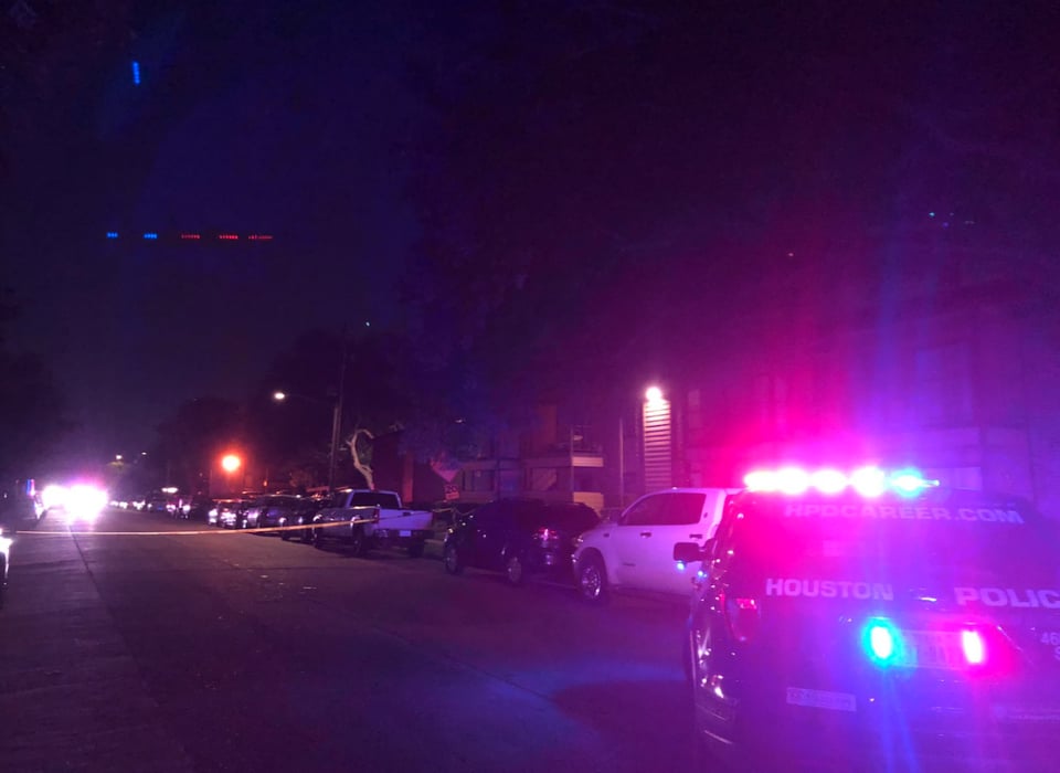 La mujer quedó malherida con un balazo en el rostro