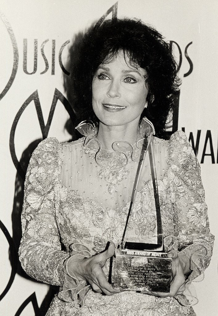 Muere cantante Loretta Lynn