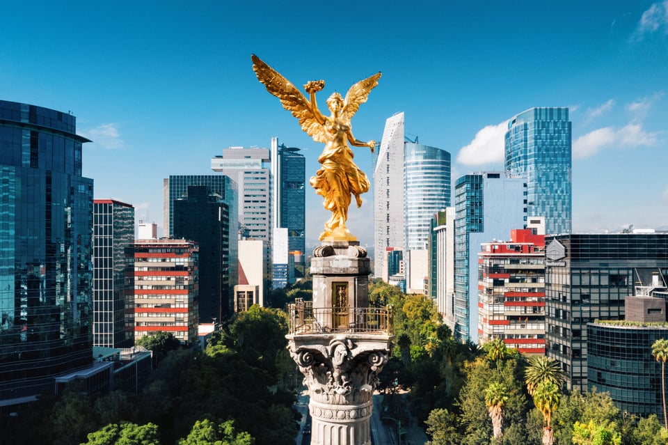Miguel Hidalgo did not ring the bell of Independence?