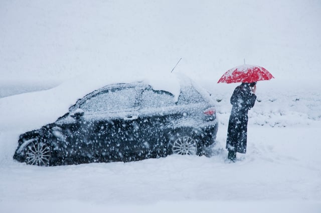 Estadounidenses seguirán afectados por la tormenta invernal