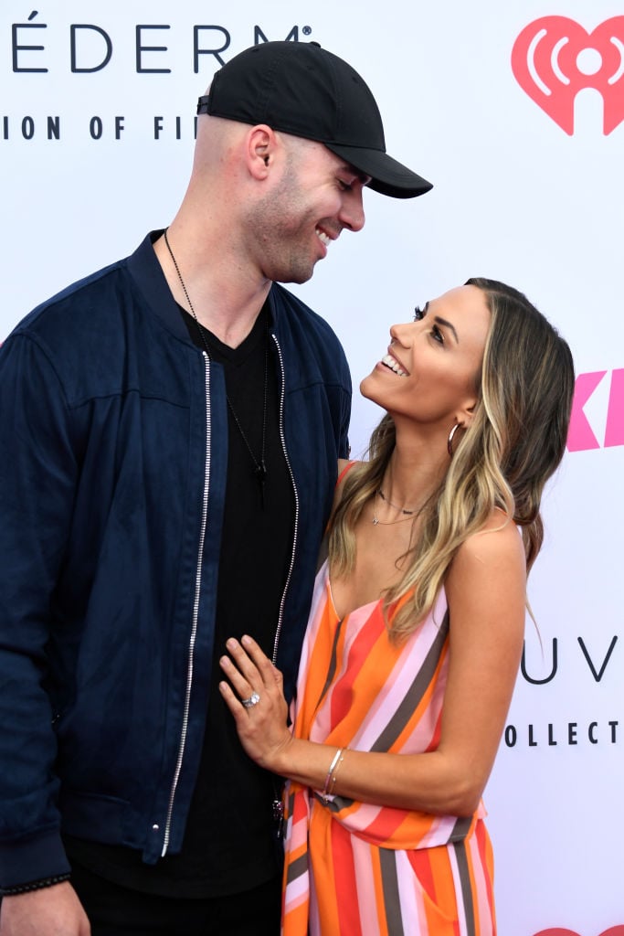 Jana Kramer manutención hijos Mike Caussin