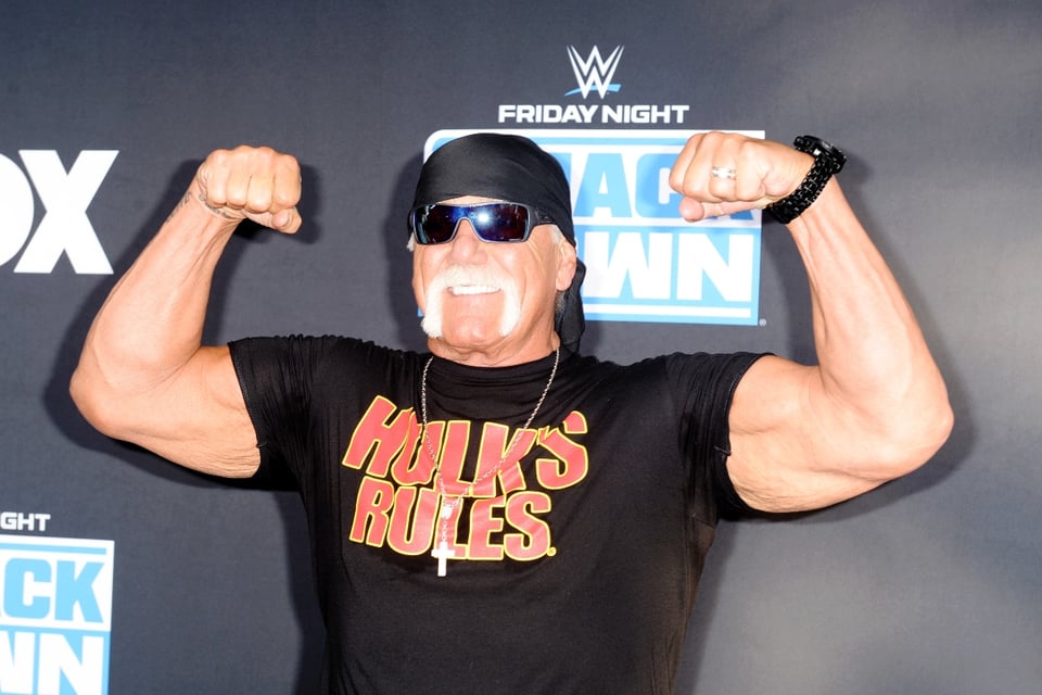 La superestrella de la WWE, Hulk Hogan está paralizado tras cirugía