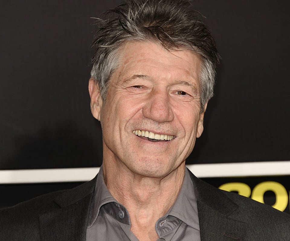 Actor Fred Ward, ganador del Globo de Oro, muere a sus 79 años
