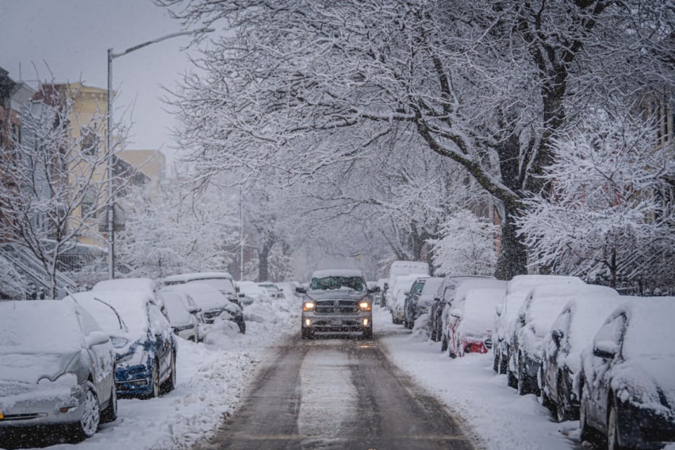 Tormenta de invierno pone en alerta a alrededor de 100 millones de personas en EEUU