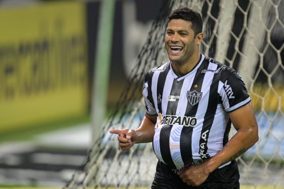 Futbolista brasileño tendrá su cuarto hijo con sobrina de su exesposa