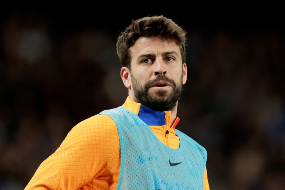 ¡Abuchean a Gerard Piqué en pleno partido de fútbol por supuesta infidelidad a Shakira! (VIDEO)