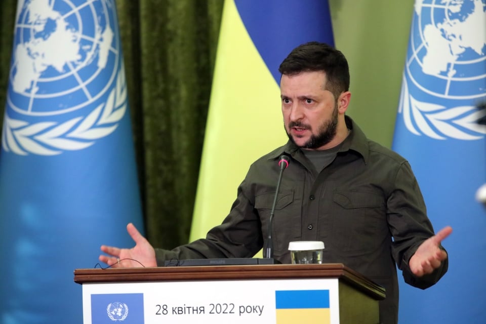 Presidente de Ucrania destituye al jefe de Fuerzas de Defensa Territorial