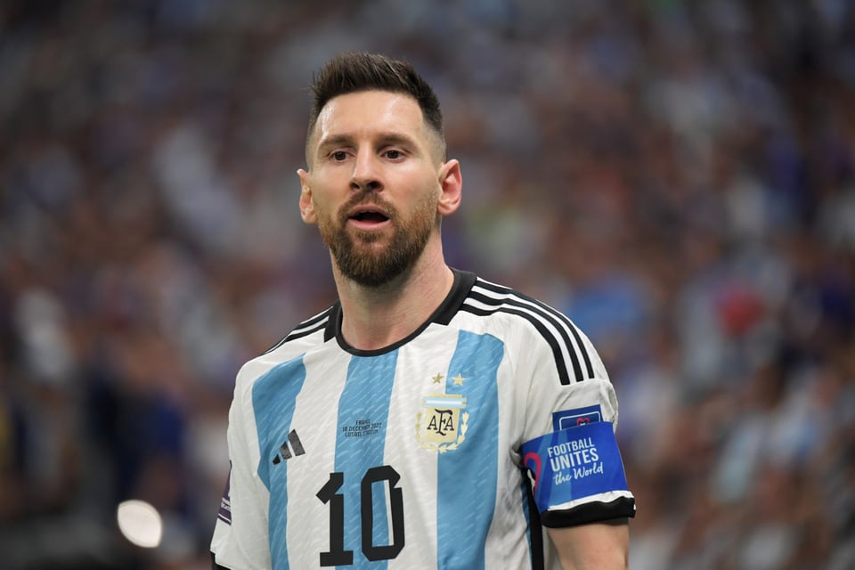 Lionel Messi iniciaría en el Newell's Old Boys.