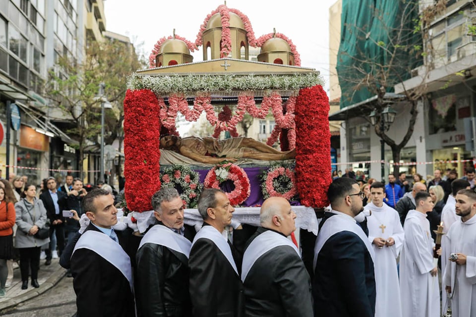 Greek island, traditions, the rocket war, Easter, Greece