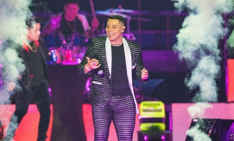 Eduin Caz, vocalista de Grupo Firme fue hospitalizado de emergencia; se cumple predicción de Mhoni Vidente