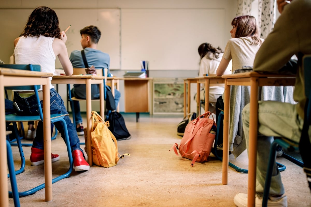¡Experimento sale mal! Escuela Preparatoria es evacuada por explosión