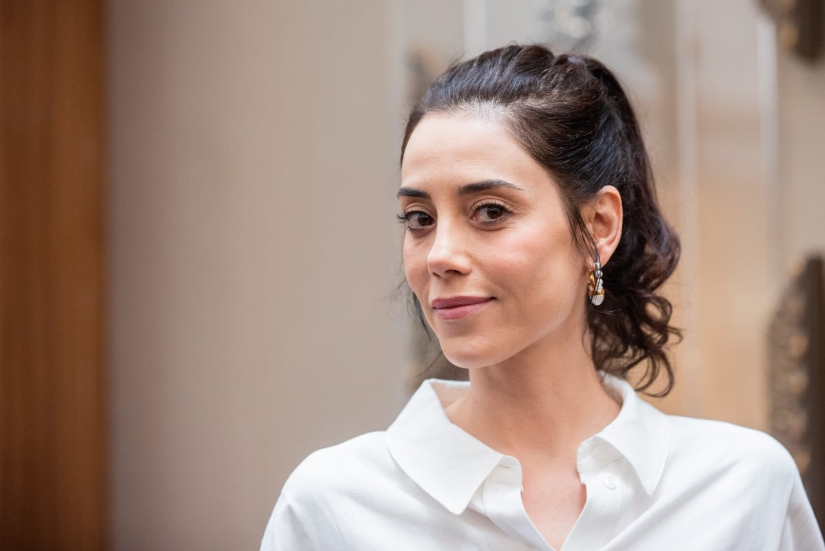 Actriz Cansu Dere reaparece