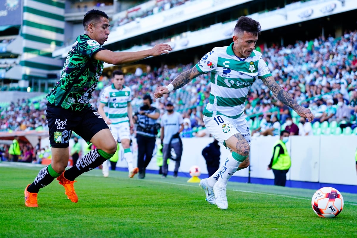 Santos vs León