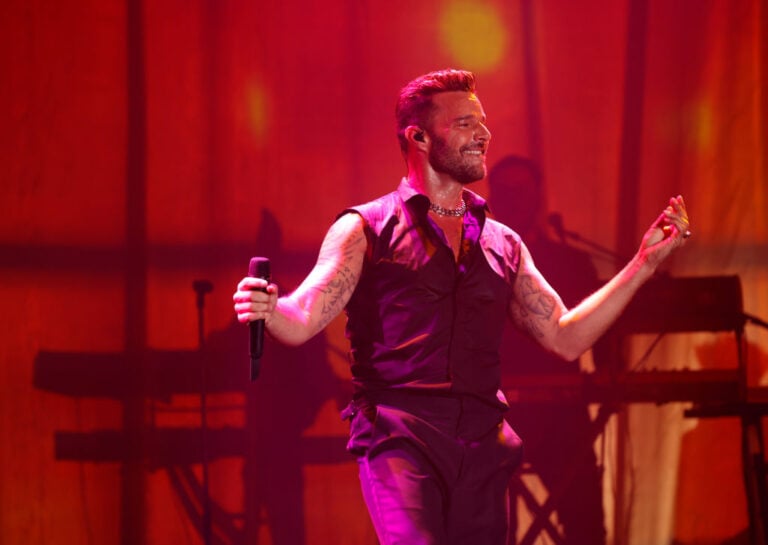 ¿INFIDELIDAD? Dan a conocer las ‘causas’ del divorcio de Ricky Martin y Jwan Yosef
