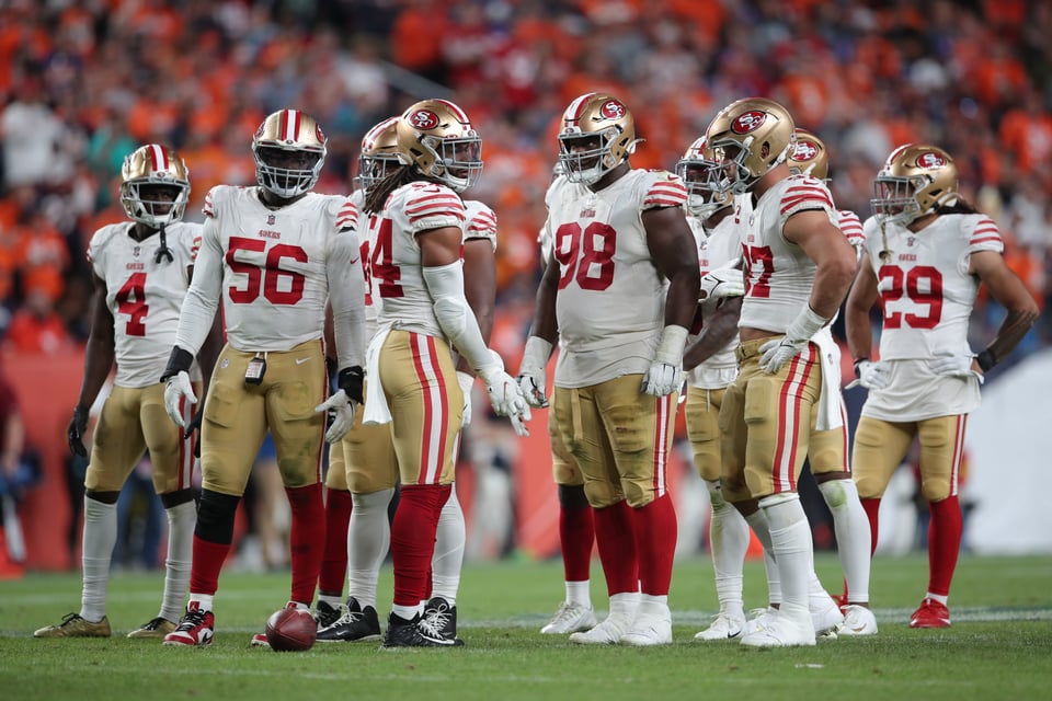 Los 49ers buscan 'levantarse' ante Los Ángeles Rams