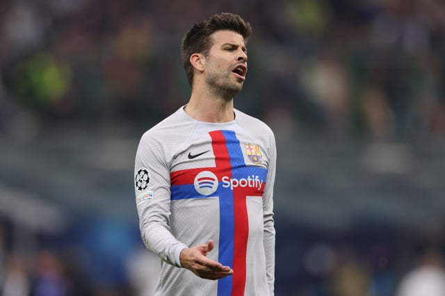 Piqué rompe el silencio sobre su polémica foto con Zlatan (VIDEO)