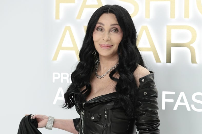 Cher Reveals she&#8217;s mourning her mom&#8217;s death