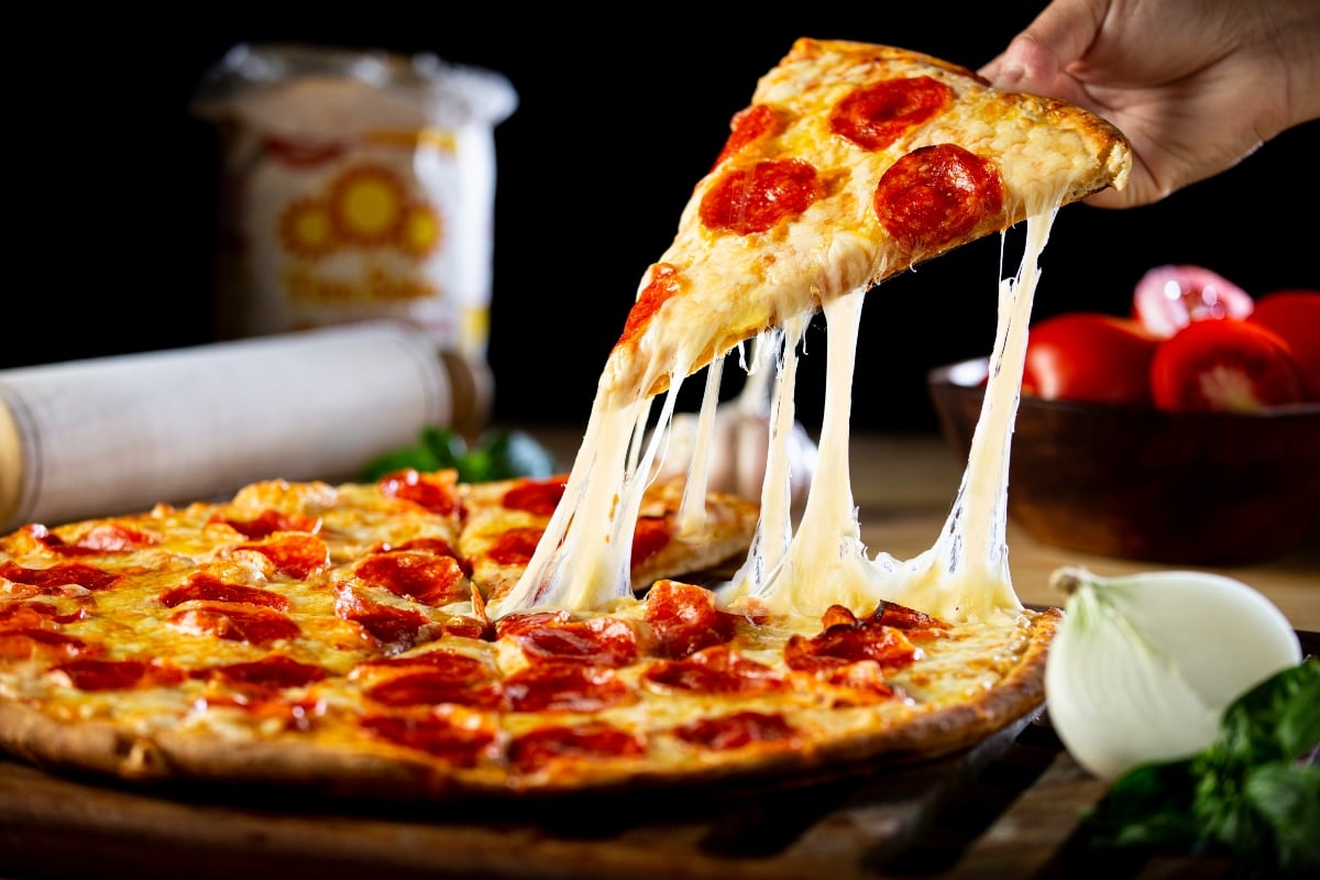 Pizza Hut se declara en bancarrota y confirma cierre masivo de tiendas