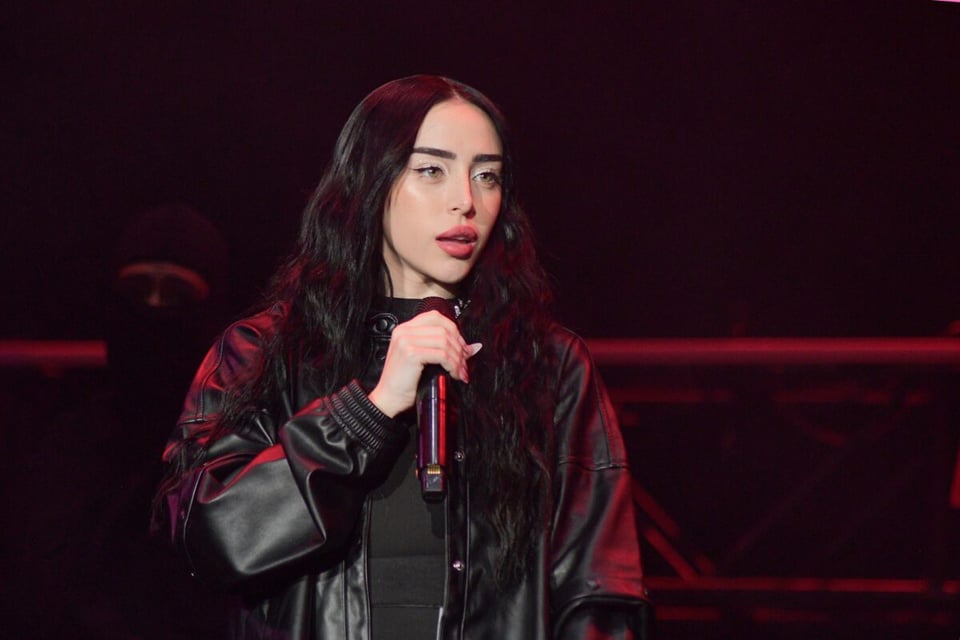 La cantante, Nicki Nicole, actúa en el escenario, Ciudad de México, MundoNOW