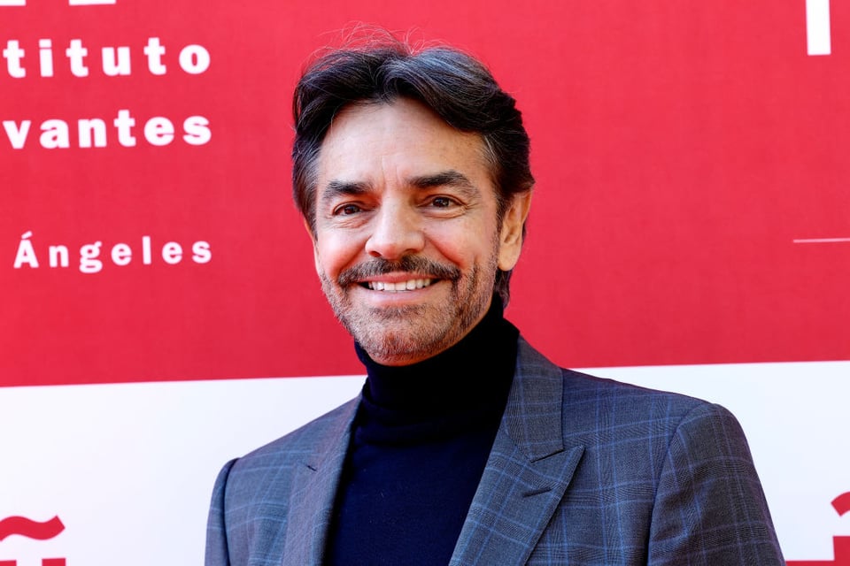Eugenio Derbez ‘se pelea’ con su ex Victoria Ruffo y ¿la llama vieja? (VIDEO) featured image