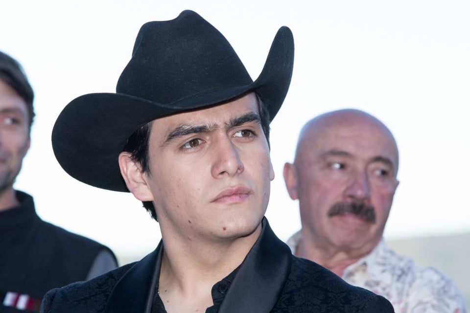 Rumors of Julián Figueroa’s past infidelity resurface after his death (VIDEO)
