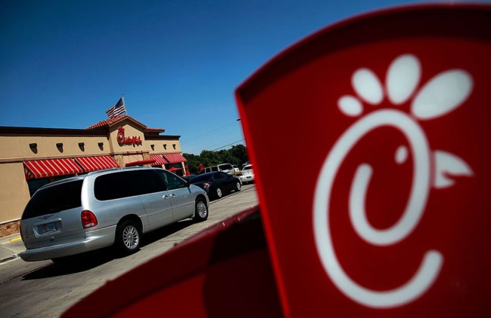Tiroteo en Chick-fil-A de Atlanta deja varios heridos