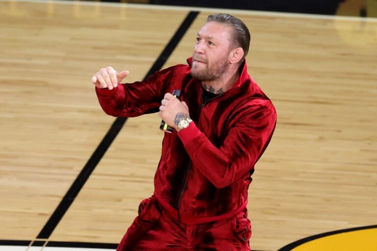 El ex campeón de la UFC, Conor McGregor es denunciado por abuso