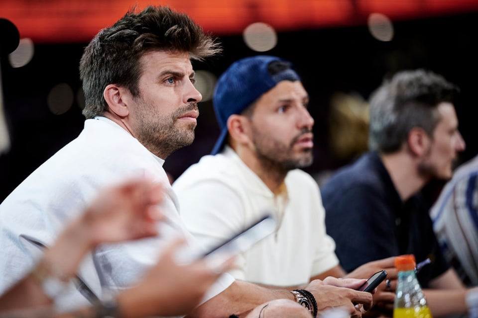 Fans de Shakira humillan a Piqué