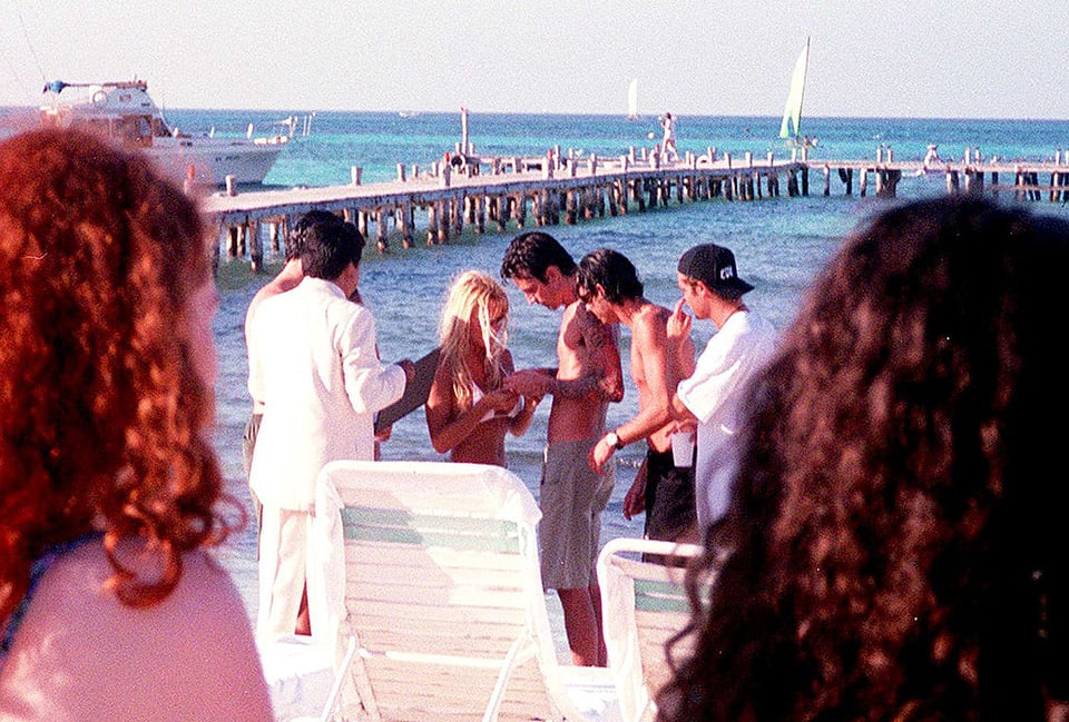 The 10 best photographs of Pamela Anderson in Bikini