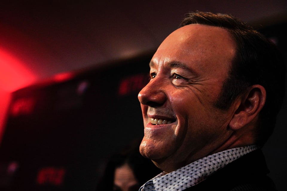 El actor Kevin Spacey revela por qué salió del clóset hasta los 58 años (FOTOS)