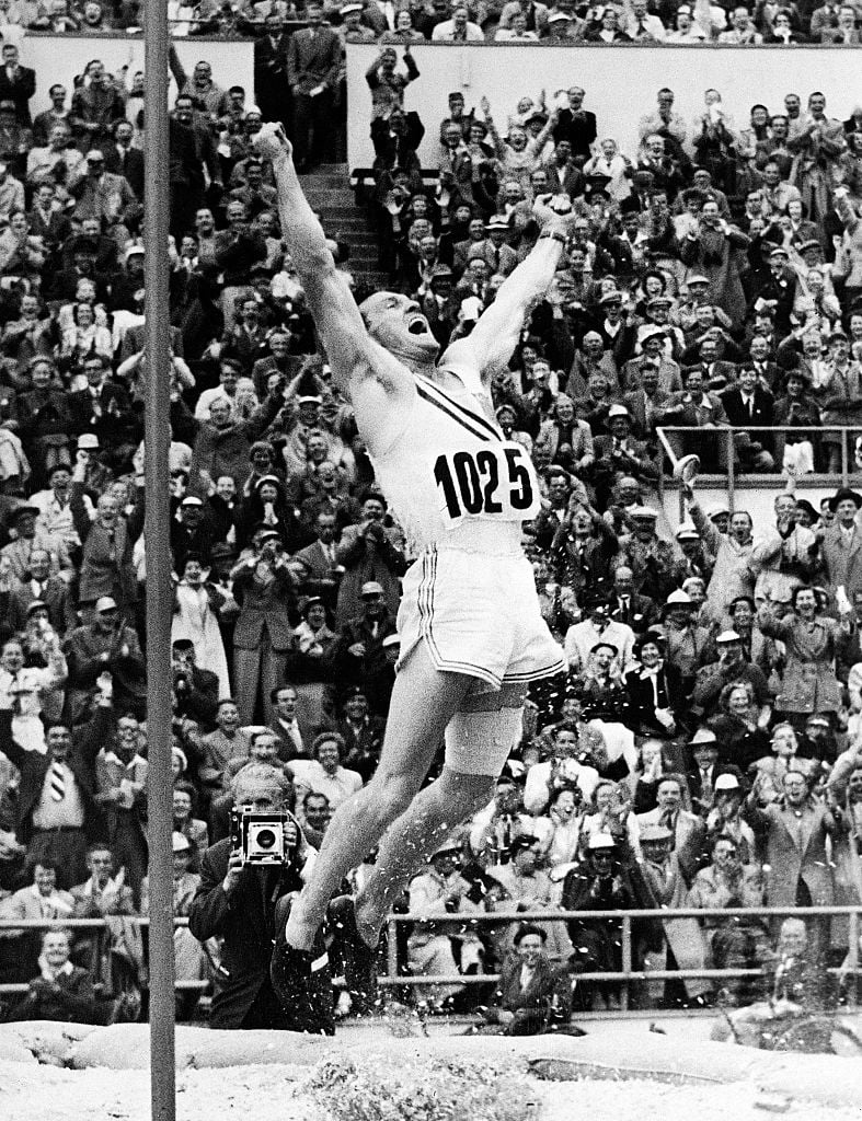 Muere Bob Ricards