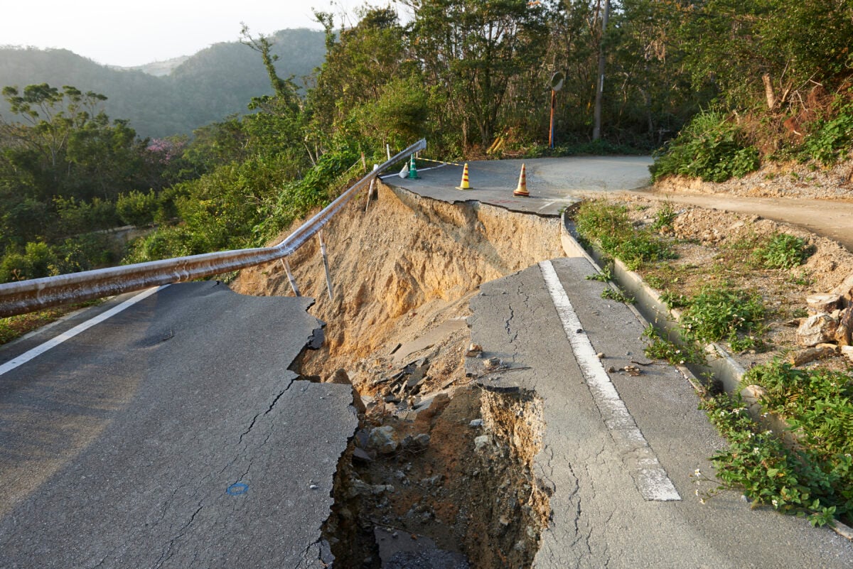 12 casas destrozadas por un deslizamiento de tierra en EEUU