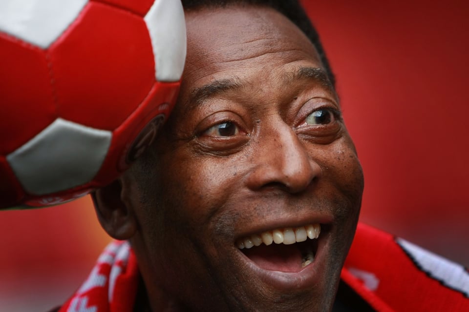 Salen a la luz las comprometedoras fotos de Pelé y Xuxa de su polémico romance