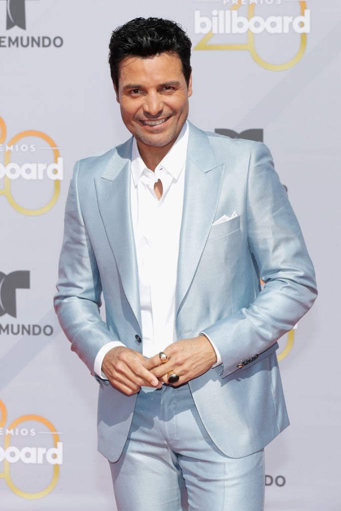 Chayanne retouched her face
