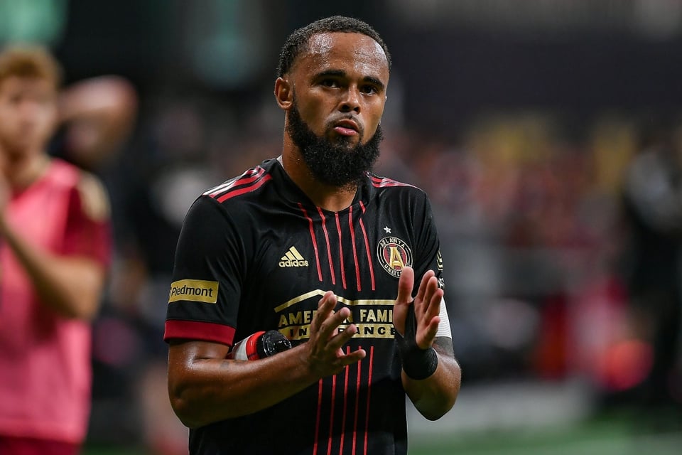 El defensa de Charlotte FC, Anton Walkes, muere a los 25 años tras accidente de dos botes en Florida