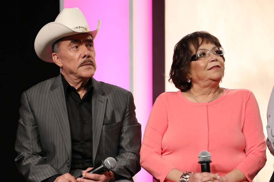 Doña Rosa, mamá de Jenni Rivera, asegura que a Don Pedro le da «demencia» (VIDEO) featured image