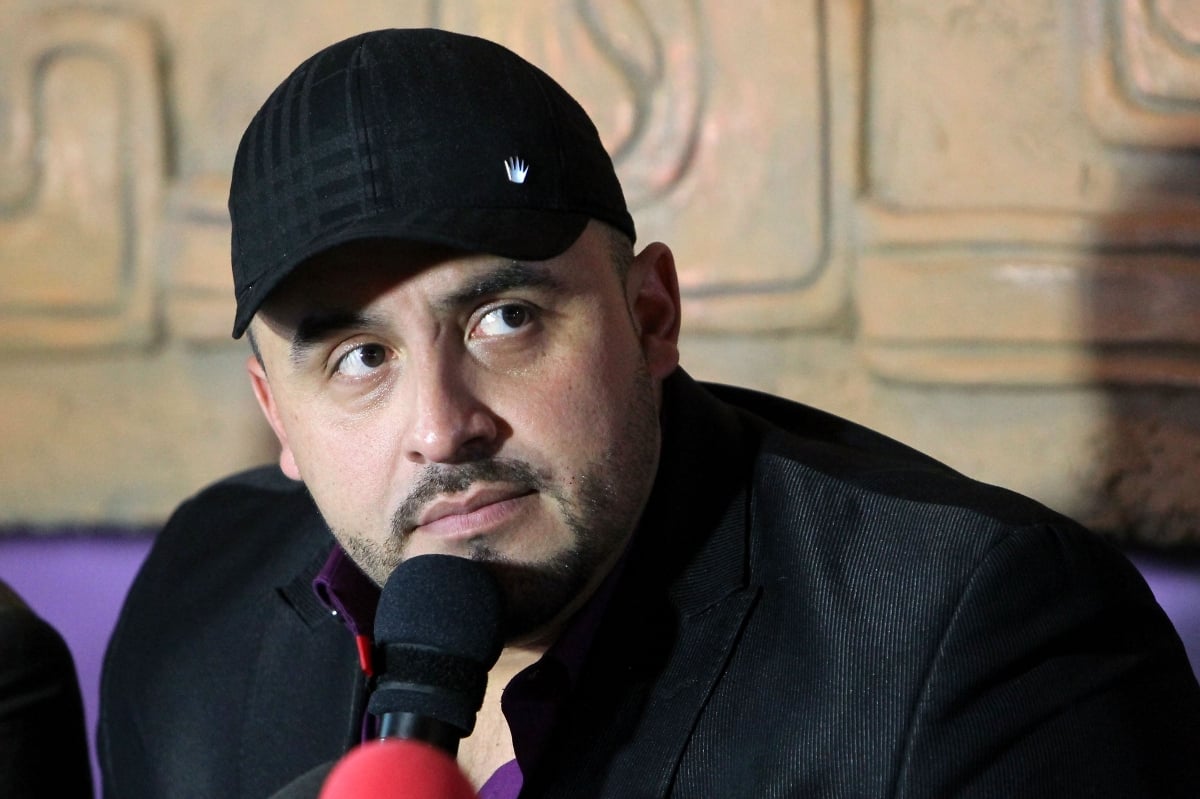 Juan Rivera se disculpa con La Materialista por realizar su renovación de votos el día de su cumpleaños
