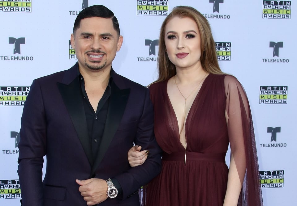 Revelan el nombre de la bebé de Larry Hernández y Kenia Ontiveros; nadie lo puede creer